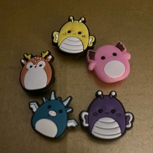 🐊3 sets $15 or $8 pack squishmellow charms